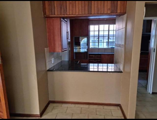 4 BEDROOM PROPERTY TO RENT IN GALLO MANOR
